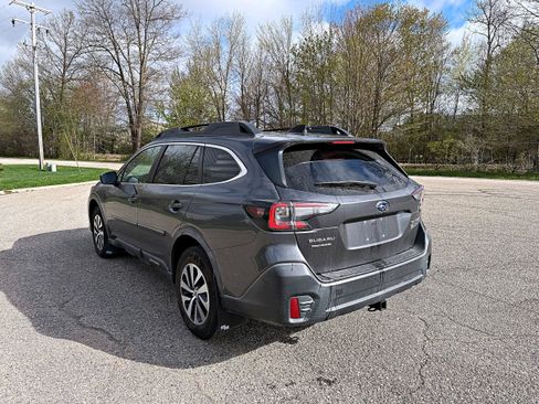Used 2020 Subaru Outback Wilderness AWD/4WD image 7