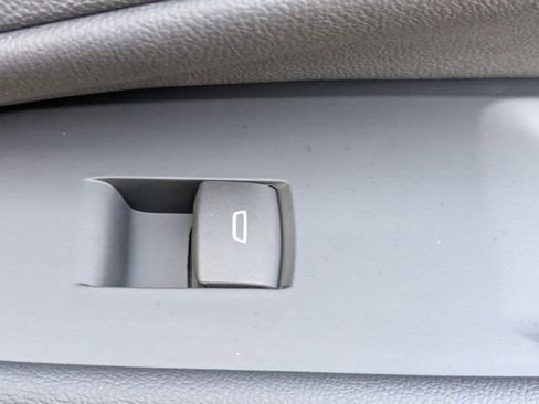 New 2025 Chevrolet Blazer EV LT w/ Super Cruise Package image 37