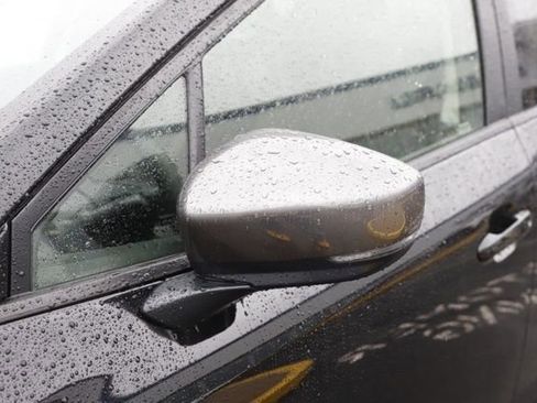 Certified 2025 Subaru Crosstrek 2.0i Premium image 13