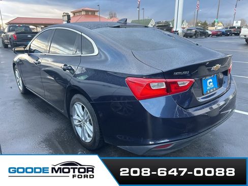 Used 2016 Chevrolet Malibu LT image 4