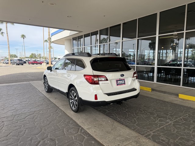 Used 2017 Subaru Outback 2.5i Limited AWD/4WD image 3