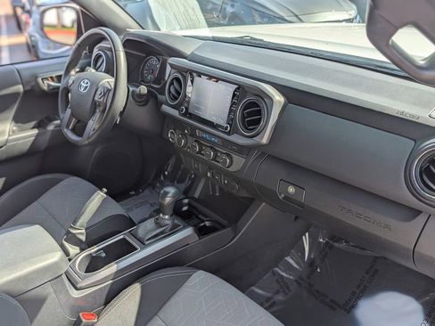 Used 2023 Toyota Tacoma TRD Off-Road w/ Black Out Package (TMS) AWD/4WD image 31