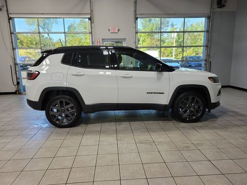 New 2026 Jeep Compass Limited AWD/4WD image 7