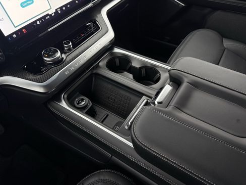 New 2025 Ford Expedition Max Platinum w/ Stealth Performance Package image 20