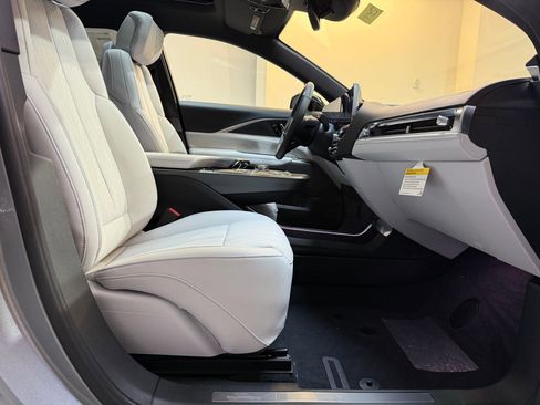 New 2026 Cadillac Lyriq Sport image 52