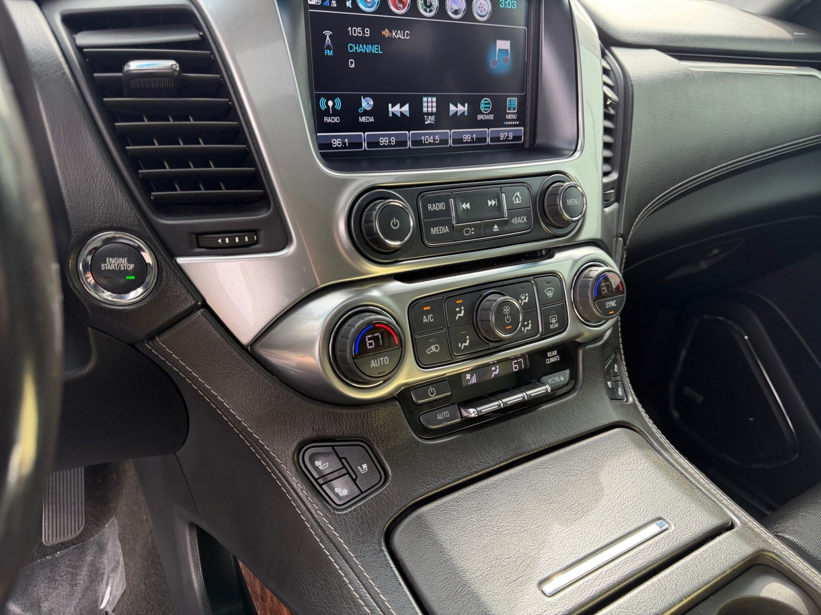 Used 2018 Chevrolet Tahoe Premier AWD/4WD image 12