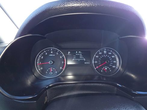 Used 2024 Kia Forte LXS FWD image 18