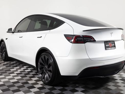 Used 2021 Tesla Model Y Performance AWD/4WD image 5