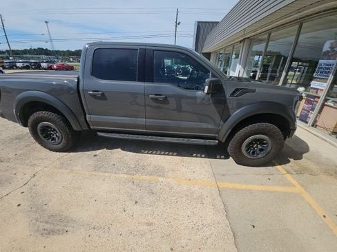 Used 2021 Ford F150 Raptor w/ Equipment Group 801A High AWD/4WD image 5