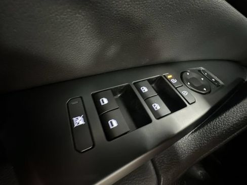 New 2026 Kia Sportage EX FWD image 16