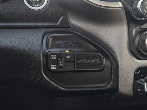 Used 2024 RAM 3500 Big Horn image 25