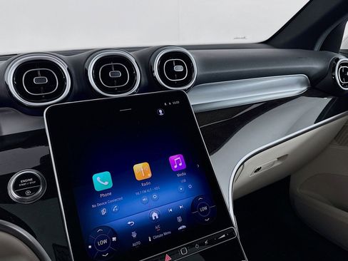 New 2026 Mercedes-Benz GLC 300 4MATIC image 19