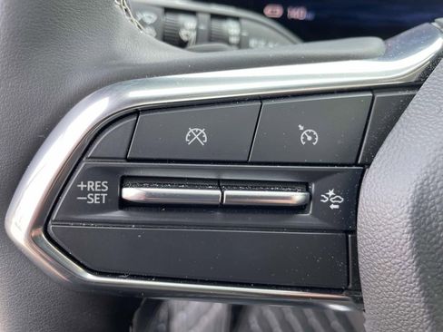 Used 2024 Chevrolet Blazer EV LT image 18