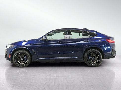 Used 2023 BMW X4 xDrive30i AWD/4WD image 2