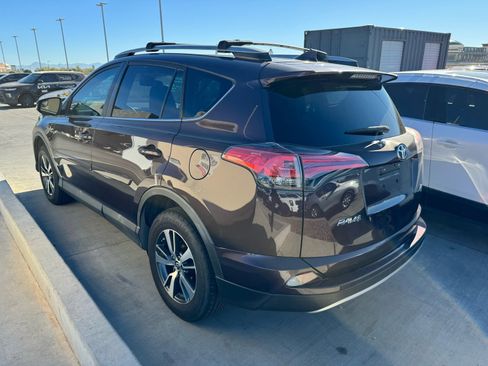 Used 2017 Toyota RAV4 XLE w/ Carpet Mat Package image 3