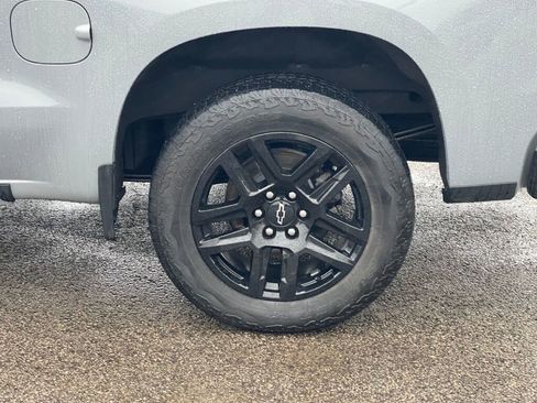 Used 2024 Chevrolet Silverado 1500 Custom image 26