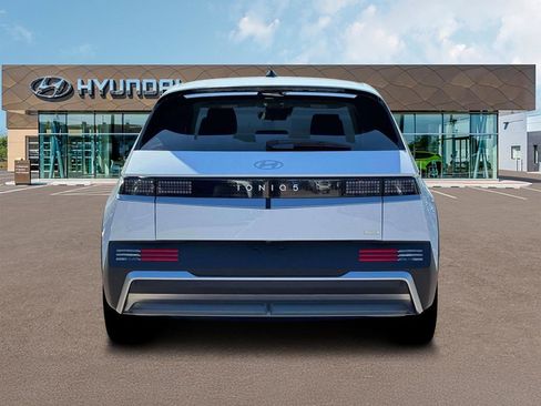 New 2026 Hyundai Ioniq 5 SE AWD/4WD image 6