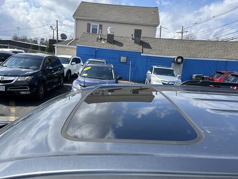 Used 2011 Honda Pilot Touring image 7