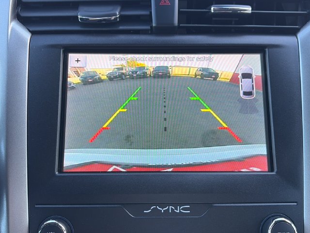 Used 2019 Ford Fusion SE FWD image 44