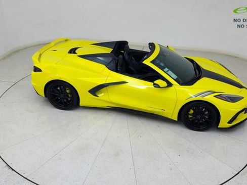 Used 2024 Chevrolet Corvette Stingray Premium Conv w/ Z51 Performance Package RWD image 71