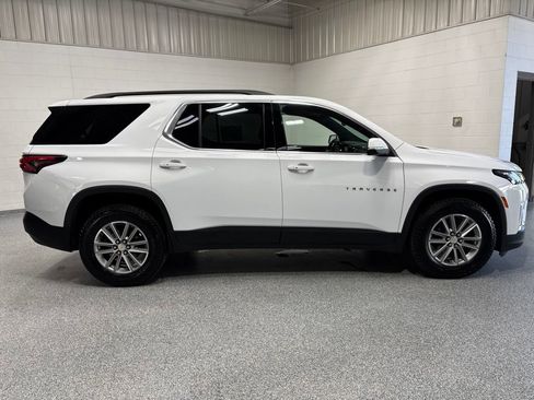 Used 2023 Chevrolet Traverse LT AWD/4WD image 8