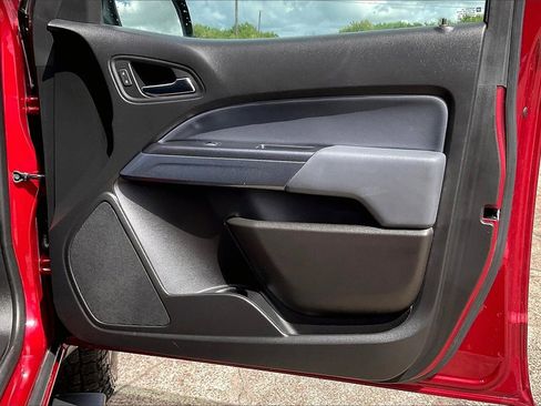 Used 2020 Chevrolet Colorado Z71 image 29