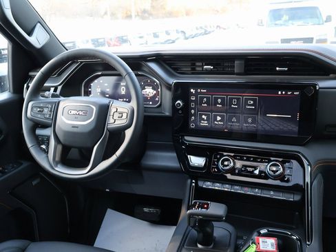 New 2026 GMC Sierra 1500 AT4 w/ AT4 Premium Package image 32