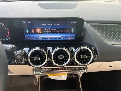 New 2026 Mercedes-Benz GLA 250 4MATIC image 10