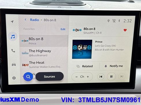 Certified 2025 Toyota Tacoma TRD Sport w/ TRD Sport Upgrade Package image 34