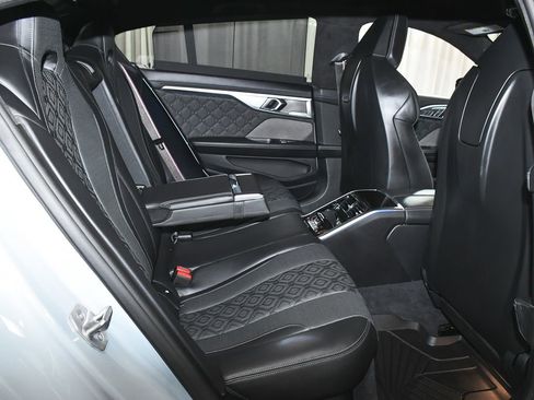 Used 2023 BMW M8 Gran Coupe xDrive Competition w/ M Carbon Exterior Package AWD/4WD image 67