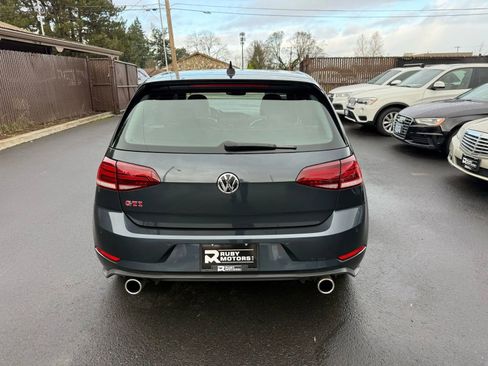 Used 2019 Volkswagen GTI Rabbit Edition image 5