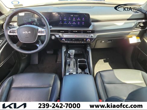 Certified 2024 Kia Telluride S image 18