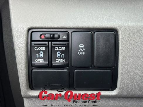 Used 2016 Honda Odyssey EX image 25