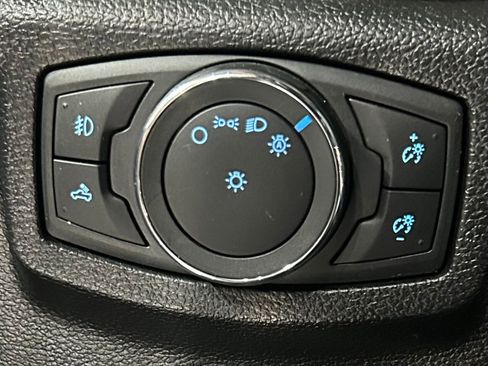 Used 2019 Ford F150 Lariat w/ Equipment Group 502A Luxury AWD/4WD image 67