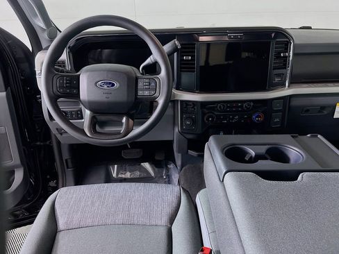New 2026 Ford F250 XLT w/ XLT Premium Package image 26