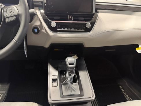 New 2026 Toyota Corolla Cross LE FWD image 11