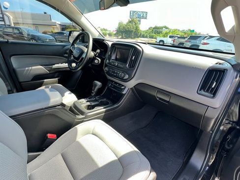 Used 2020 Chevrolet Colorado W/T w/ WT Convenience Package image 19