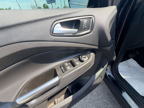 Used 2018 Ford Escape SEL AWD/4WD image 23