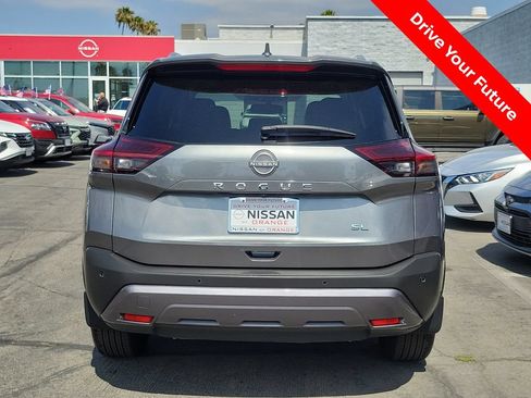 Certified 2023 Nissan Rogue SL w/ SL Premium Package FWD image 31
