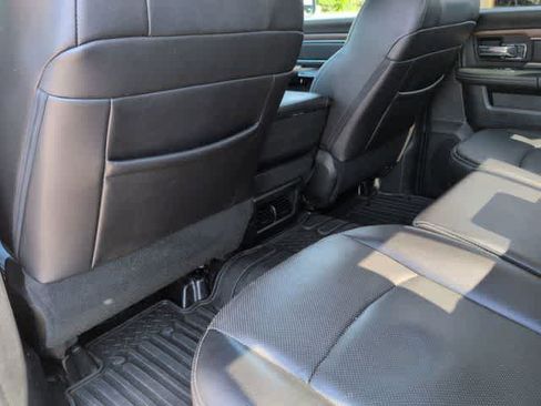 Used 2017 RAM 1500 Laramie AWD/4WD image 18