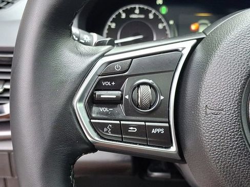 Certified 2025 Acura RDX SH-AWD image 21
