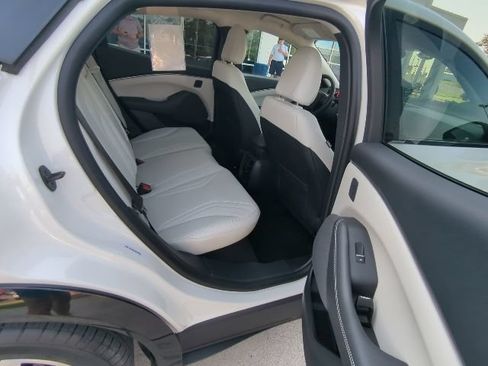 Used 2023 Ford Mustang Mach-E Premium RWD image 17