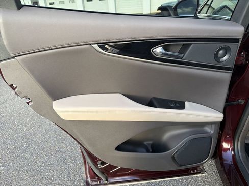 Certified 2023 Lincoln Nautilus Reserve w/ Equipment Group 201A image 12