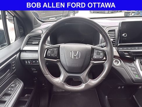 Used 2025 Honda Odyssey Sport-L image 21