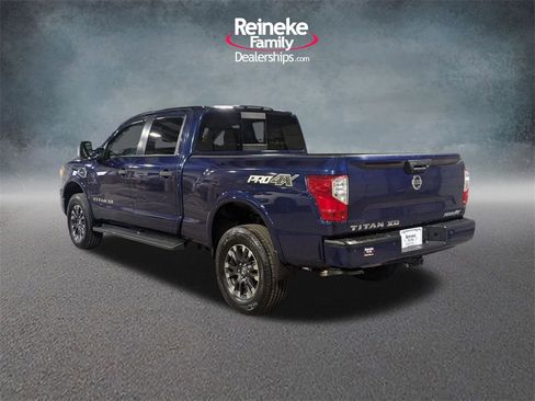 Used 2018 Nissan Titan PRO-4X w/ Pro-4x Convenience Package image 8