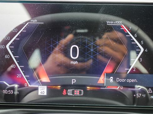 Certified 2025 BMW 430i 430i w/ Convenience Package image 23