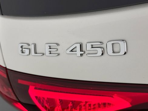 Certified 2023 Mercedes-Benz GLE 450 4MATIC image 10
