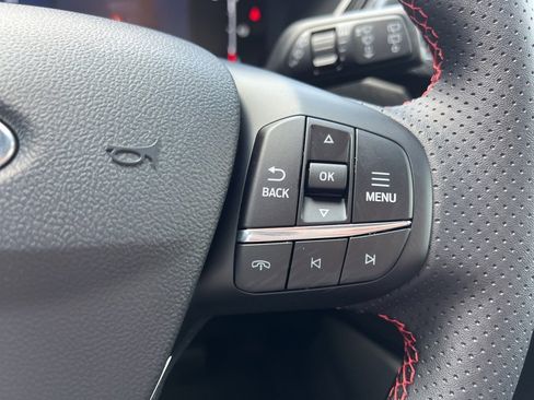 New 2026 Ford Escape ST-Line w/ Tech Pack #1 image 17