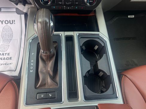 Used 2019 Ford F150 King Ranch w/ Equipment Group 601A Luxury AWD/4WD image 12