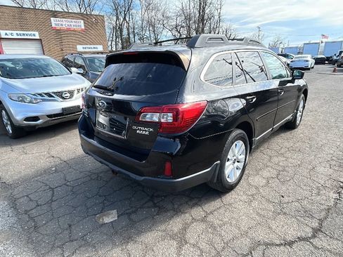 Used 2015 Subaru Outback 2.5i Premium image 5